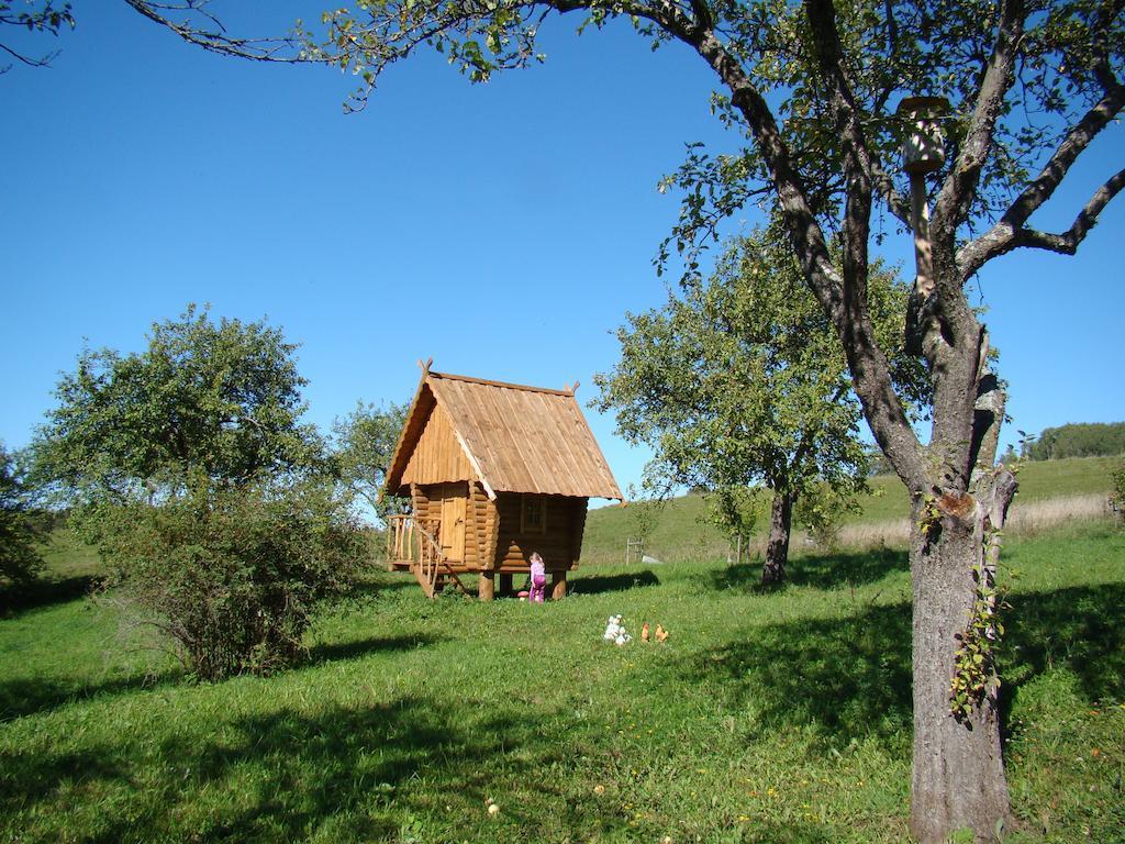 Pumpuri Villa Svente Exteriör bild